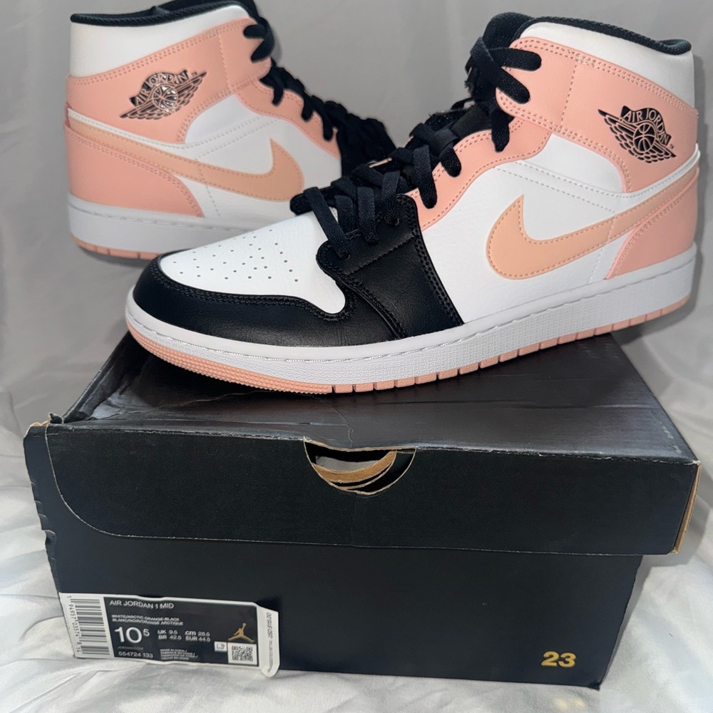 Nike Air Jordan 1 Mid Peach Black White Men’s 10.5 DS With Box